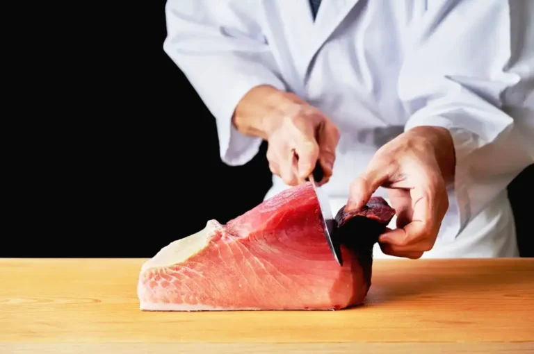 The Art and Science Behind Japanese Sushi: Understanding Traditional Techniques